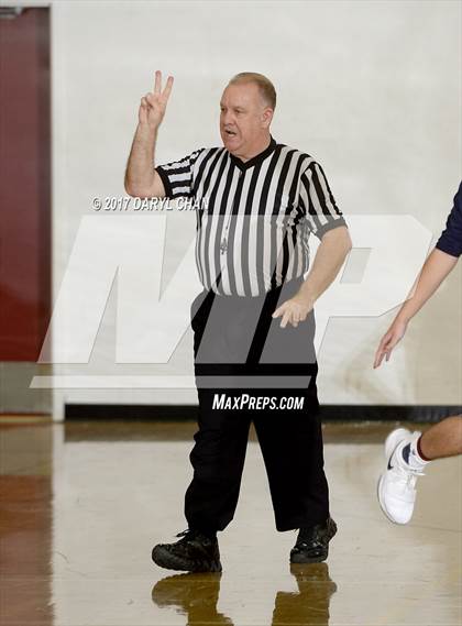 Thumbnail 3 in Pasadena vs. La Salle (La Canada Tournament) photogallery.