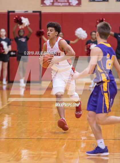 Thumbnail 3 in Guerin Catholic @ North Central photogallery.