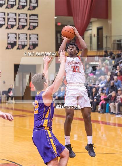Thumbnail 3 in Guerin Catholic @ North Central photogallery.
