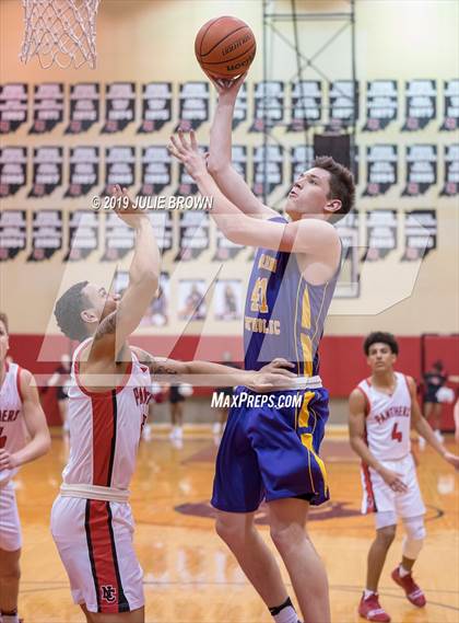 Thumbnail 3 in Guerin Catholic @ North Central photogallery.