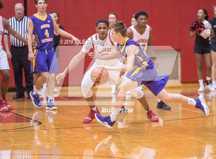 Thumbnail 2 in Guerin Catholic @ North Central photogallery.