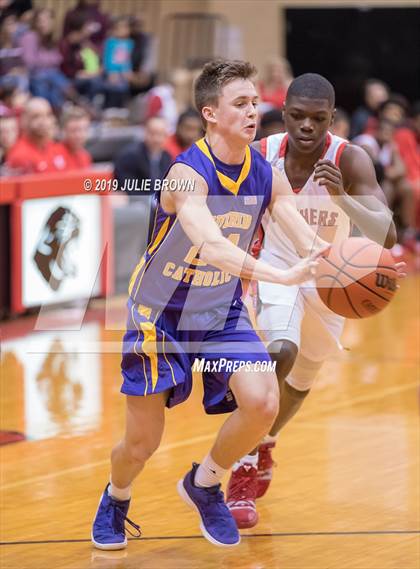 Thumbnail 3 in Guerin Catholic @ North Central photogallery.