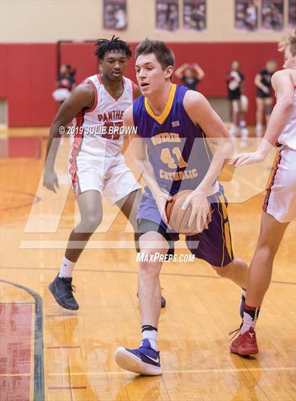 Thumbnail 2 in Guerin Catholic @ North Central photogallery.