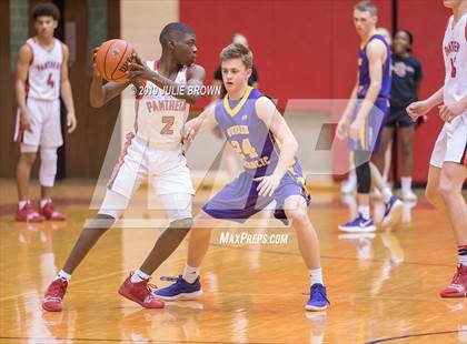 Thumbnail 2 in Guerin Catholic @ North Central photogallery.