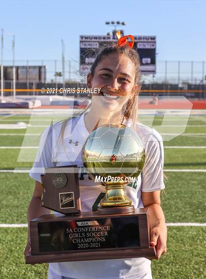Thumbnail 1 in Campo Verde (AIA 5A Awards) photogallery.