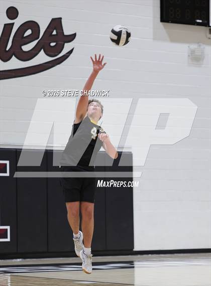 Thumbnail 3 in JV: Gilbert @ Hamilton photogallery.