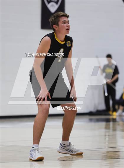Thumbnail 3 in JV: Gilbert @ Hamilton photogallery.
