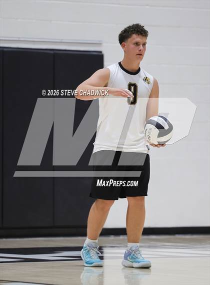 Thumbnail 3 in JV: Gilbert @ Hamilton photogallery.