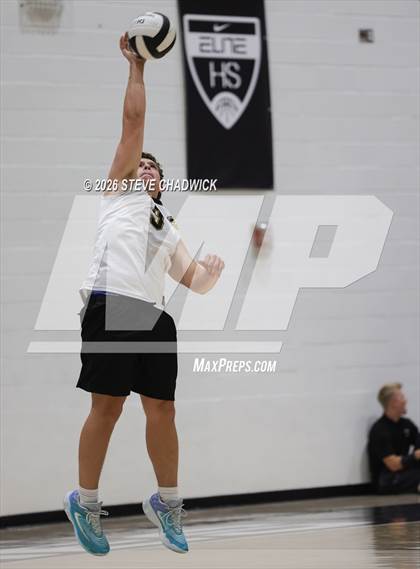 Thumbnail 2 in JV: Gilbert @ Hamilton photogallery.