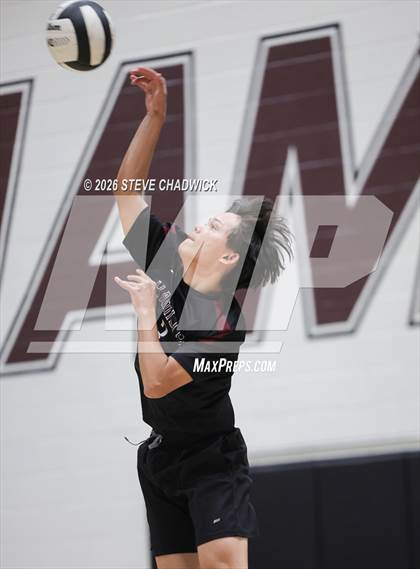 Thumbnail 2 in JV: Gilbert @ Hamilton photogallery.