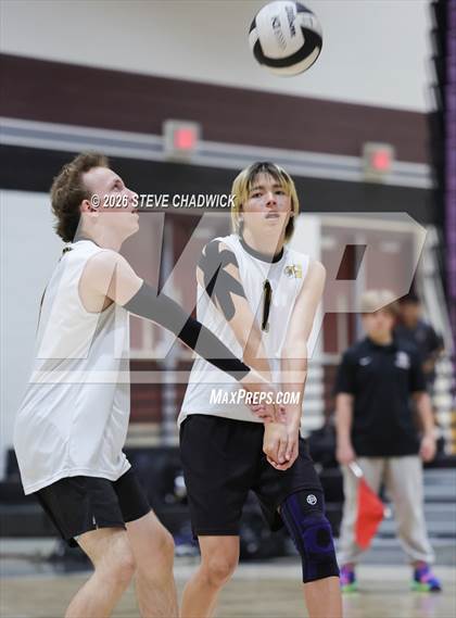 Thumbnail 1 in JV: Gilbert @ Hamilton photogallery.
