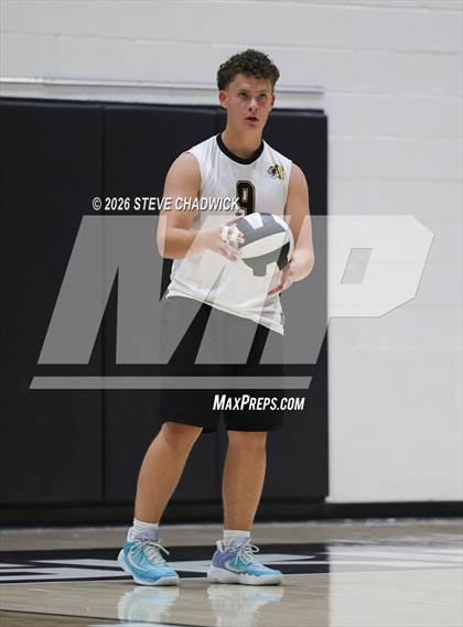 Thumbnail 3 in JV: Gilbert @ Hamilton photogallery.