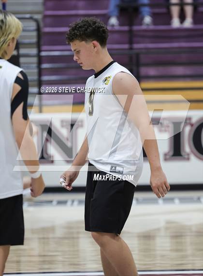 Thumbnail 1 in JV: Gilbert @ Hamilton photogallery.