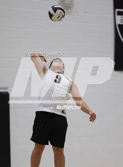 Thumbnail 3 in JV: Gilbert @ Hamilton photogallery.