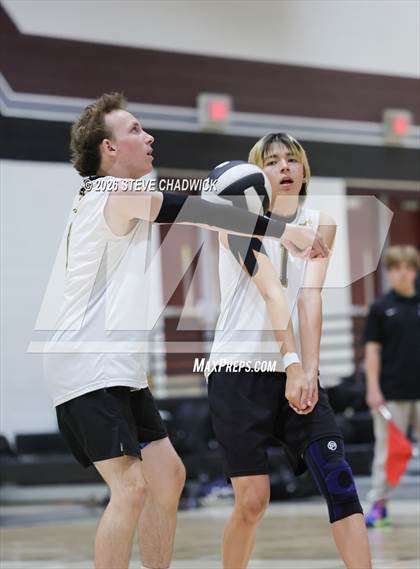 Thumbnail 2 in JV: Gilbert @ Hamilton photogallery.