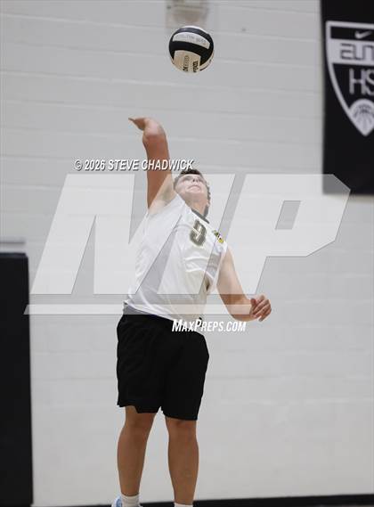 Thumbnail 2 in JV: Gilbert @ Hamilton photogallery.