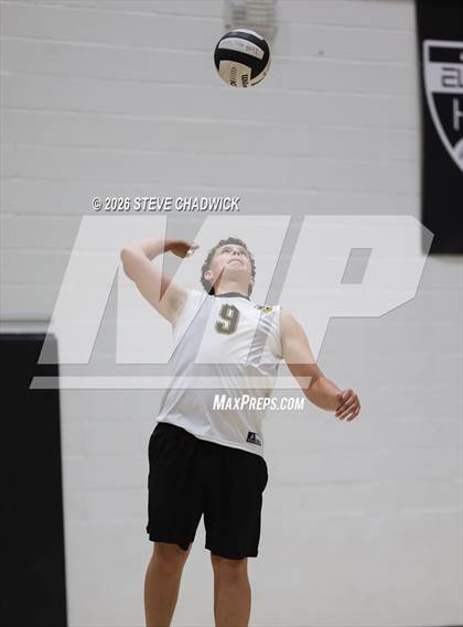 Thumbnail 1 in JV: Gilbert @ Hamilton photogallery.