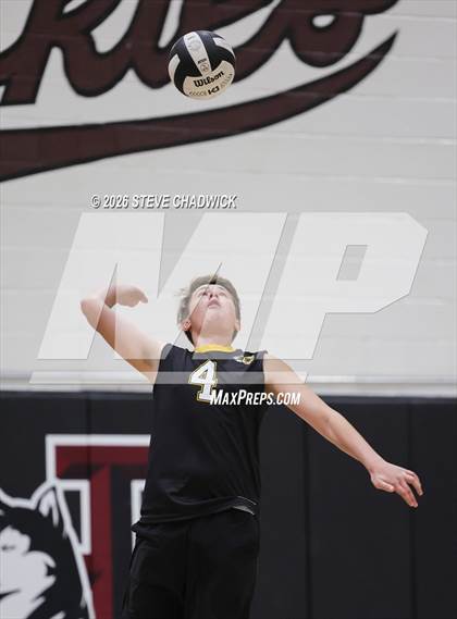 Thumbnail 2 in JV: Gilbert @ Hamilton photogallery.