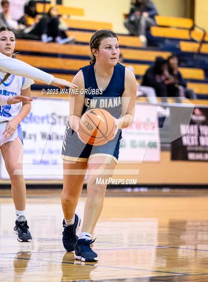 Thumbnail 2 in New Diana @ Hooks (UIL 3A D2 Basketball Bi-District) photogallery.