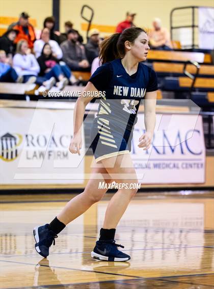 Thumbnail 2 in New Diana @ Hooks (UIL 3A D2 Basketball Bi-District) photogallery.