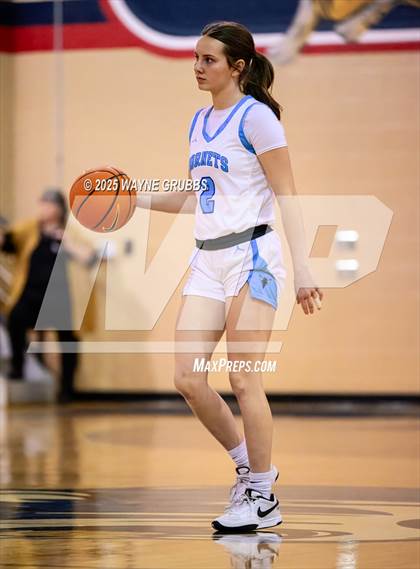 Thumbnail 1 in New Diana @ Hooks (UIL 3A D2 Basketball Bi-District) photogallery.