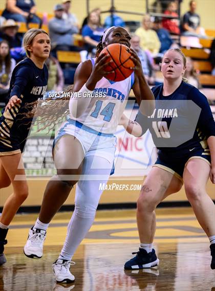 Thumbnail 3 in New Diana @ Hooks (UIL 3A D2 Basketball Bi-District) photogallery.