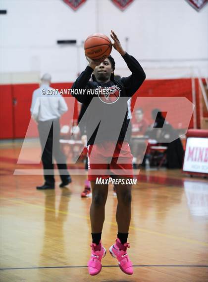 Thumbnail 2 in Mineola vs Valley Stream South photogallery.