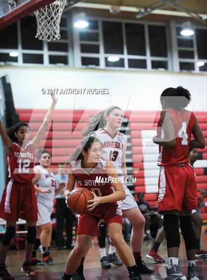 Thumbnail 3 in Mineola vs Valley Stream South photogallery.