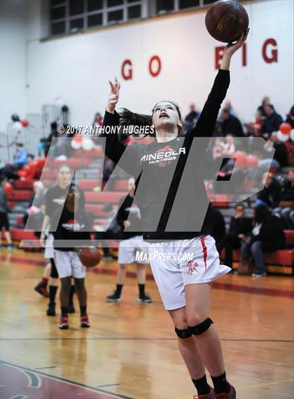 Thumbnail 3 in Mineola vs Valley Stream South photogallery.