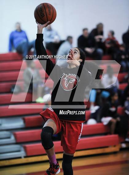 Thumbnail 2 in Mineola vs Valley Stream South photogallery.