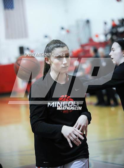Thumbnail 1 in Mineola vs Valley Stream South photogallery.