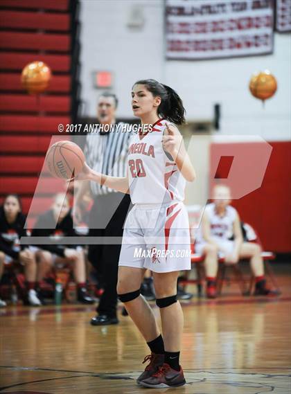 Thumbnail 2 in Mineola vs Valley Stream South photogallery.