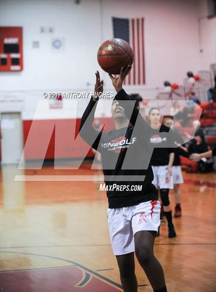 Thumbnail 2 in Mineola vs Valley Stream South photogallery.