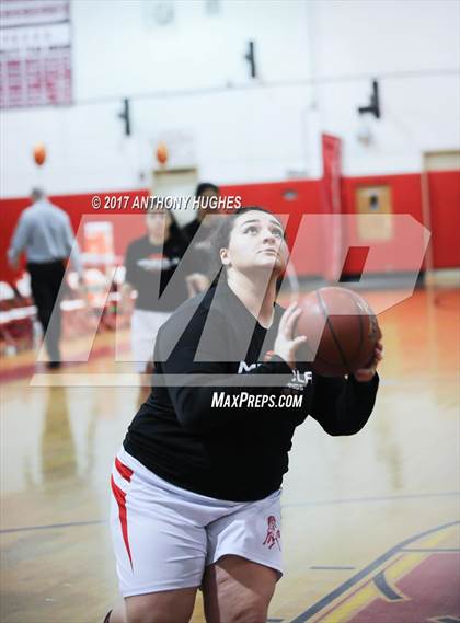 Thumbnail 1 in Mineola vs Valley Stream South photogallery.