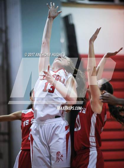 Thumbnail 1 in Mineola vs Valley Stream South photogallery.