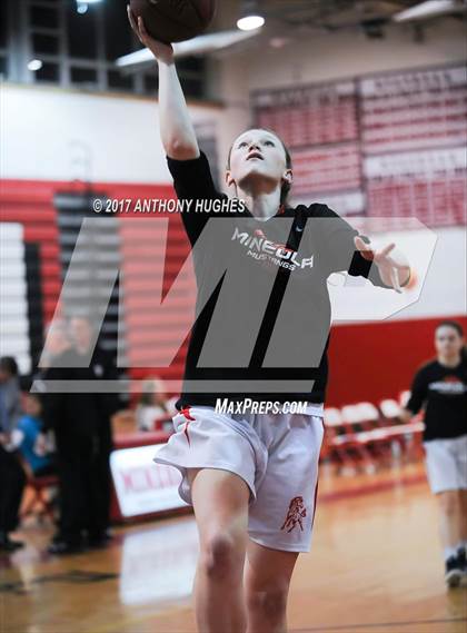 Thumbnail 2 in Mineola vs Valley Stream South photogallery.