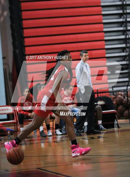 Thumbnail 3 in Mineola vs Valley Stream South photogallery.