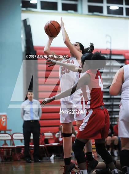 Thumbnail 3 in Mineola vs Valley Stream South photogallery.