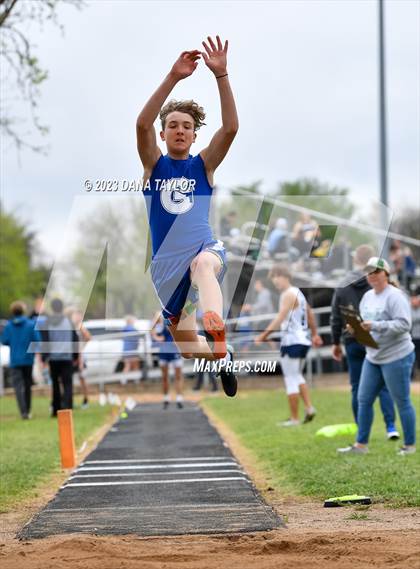 Thumbnail 3 in Santo High School Meet photogallery.