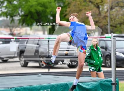 Thumbnail 3 in Santo High School Meet photogallery.