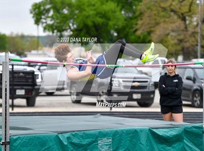 Thumbnail 3 in Santo High School Meet photogallery.