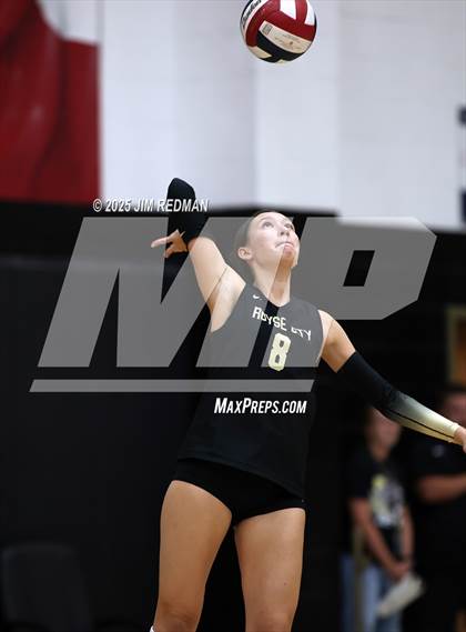 Thumbnail 1 in Caddo Mills @ Royse City photogallery.