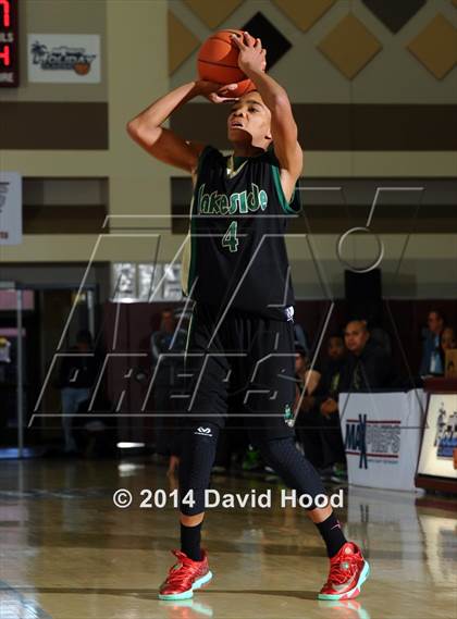 Thumbnail 3 in Lakeside vs. Los Osos (MaxPreps Holiday Classic) photogallery.