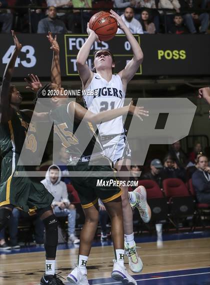 Thumbnail 2 in Hastings vs Putnam Valley (Section 1 Class B Semifinal) photogallery.