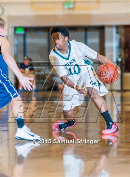 Thumbnail 3 in Aptos vs. Sacred Heart Cathedral (CIF CCS D3 Final) photogallery.