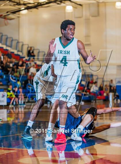 Thumbnail 3 in Aptos vs. Sacred Heart Cathedral (CIF CCS D3 Final) photogallery.