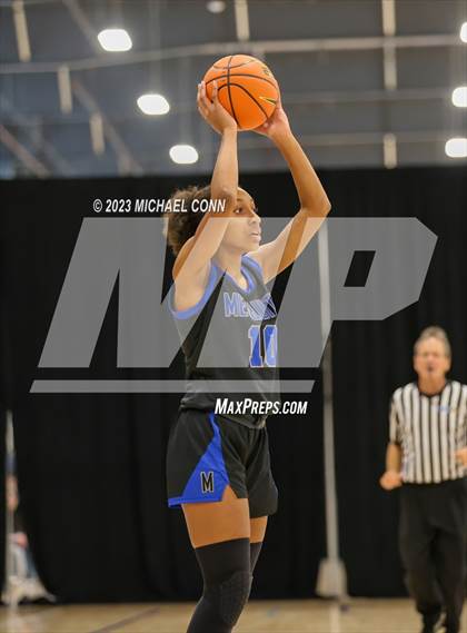 Thumbnail 3 in Mesquite vs. Salesian College Preparatory (Nike Tournament of Champions) photogallery.
