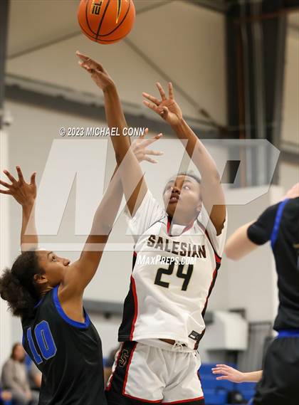 Thumbnail 3 in Mesquite vs. Salesian College Preparatory (Nike Tournament of Champions) photogallery.
