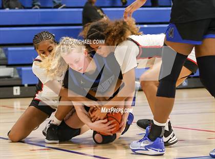 Thumbnail 1 in Mesquite vs. Salesian College Preparatory (Nike Tournament of Champions) photogallery.
