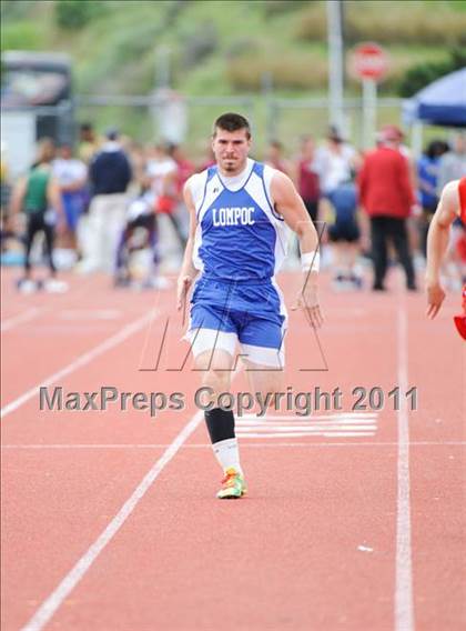 Thumbnail 1 in Santa Barbara Easter Relays (Boys Track Events) photogallery.